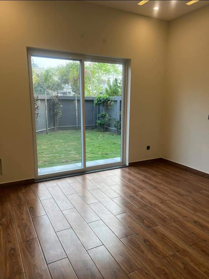 WhatsApp-Image-2024-11-18-at-22.17.05_cc24e7ea