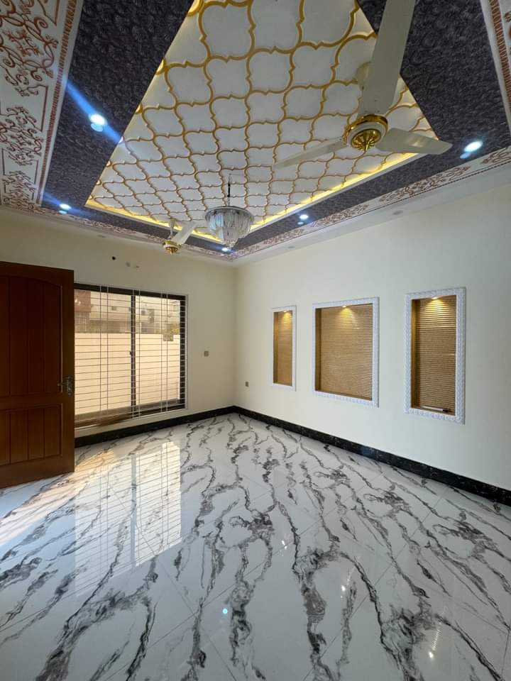 WhatsApp-Image-2024-11-20-at-16.21.03_e084da75