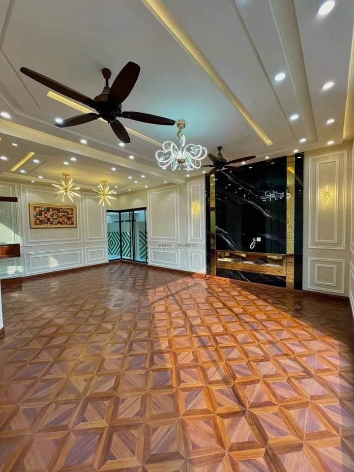 WhatsApp-Image-2024-12-05-at-23.09.05_9e621e14