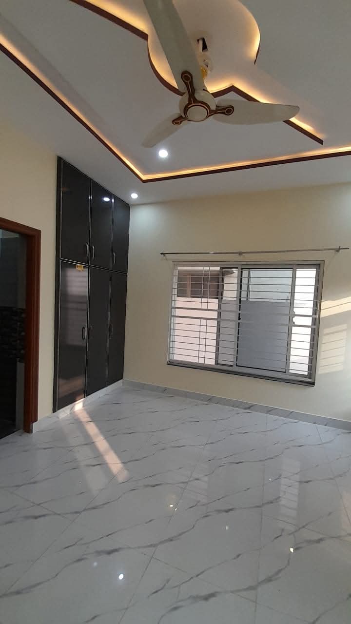 WhatsApp-Image-2024-12-06-at-23.09.38_d3a78d12