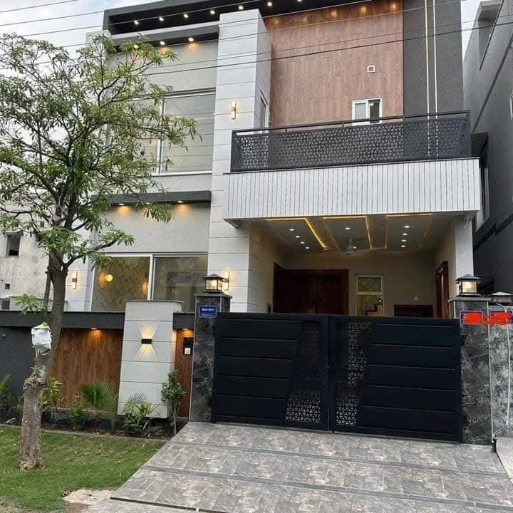 WhatsApp-Image-2024-12-06-at-23.22.42_76594c31