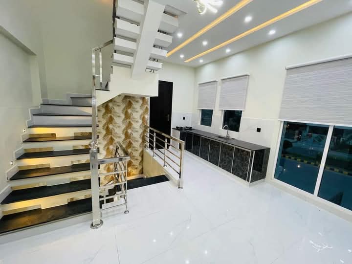 WhatsApp-Image-2024-12-10-at-00.42.57_c8625bfb