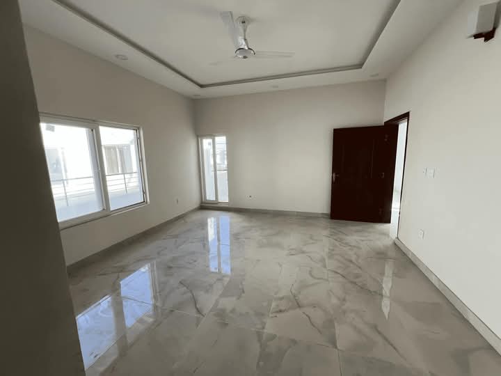 WhatsApp-Image-2024-12-23-at-22.44.36_498f42d0