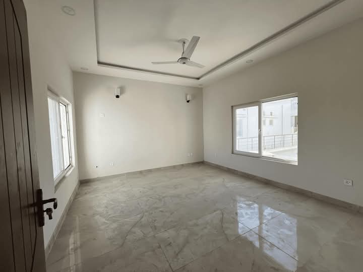 WhatsApp-Image-2024-12-23-at-22.44.36_dbe3f5c2