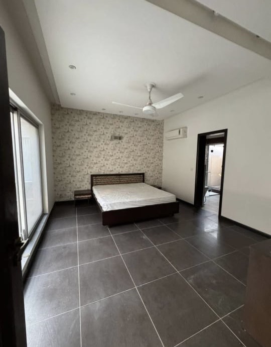 1f9fff62-c181-4461-b622-83bcd818f624