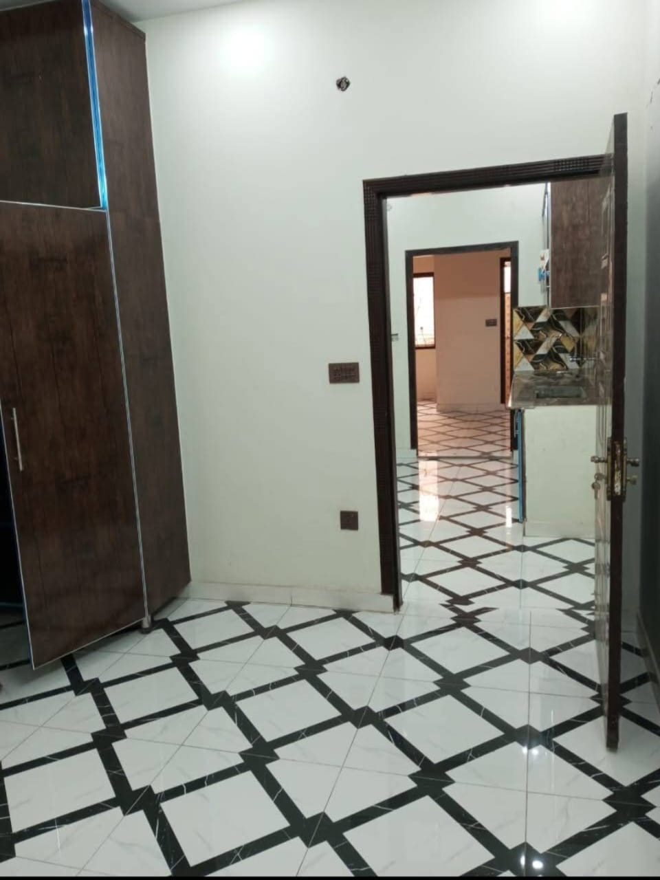 883ad076-ccbc-4bba-92a6-ba947682038a