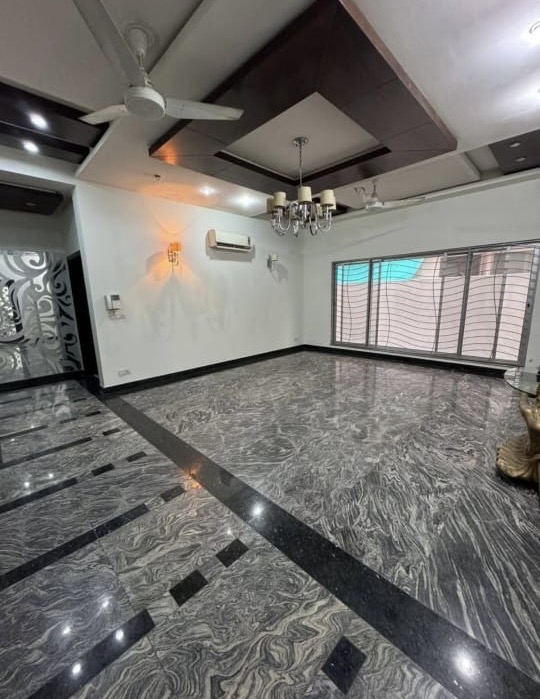 9015e646-f6e2-4ea7-9de2-17a268835ef4