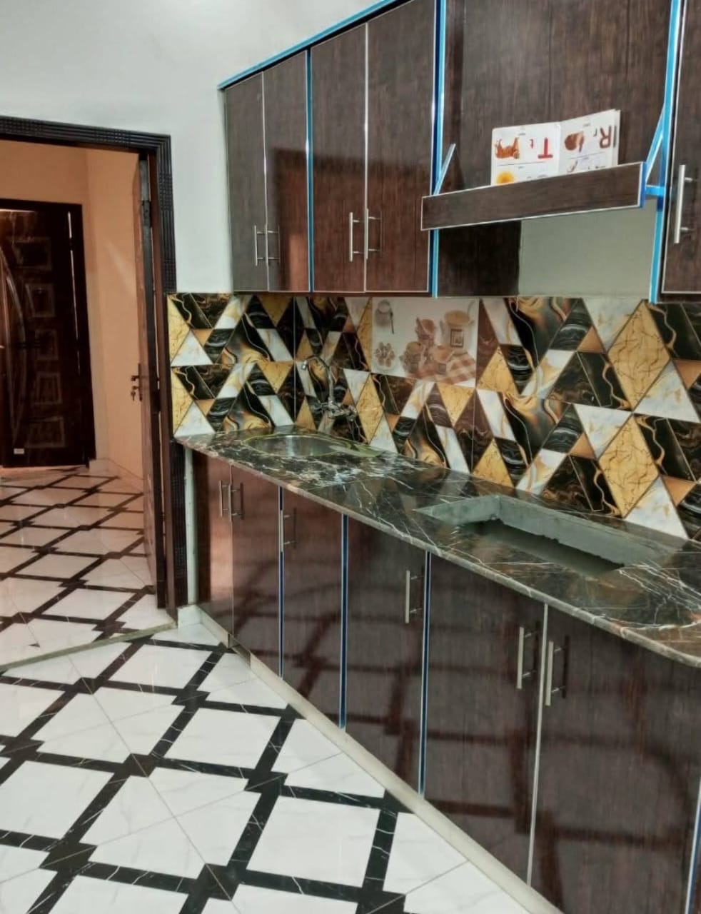 9d9993a0-5fc6-4877-aed7-9c9eb92e88f3