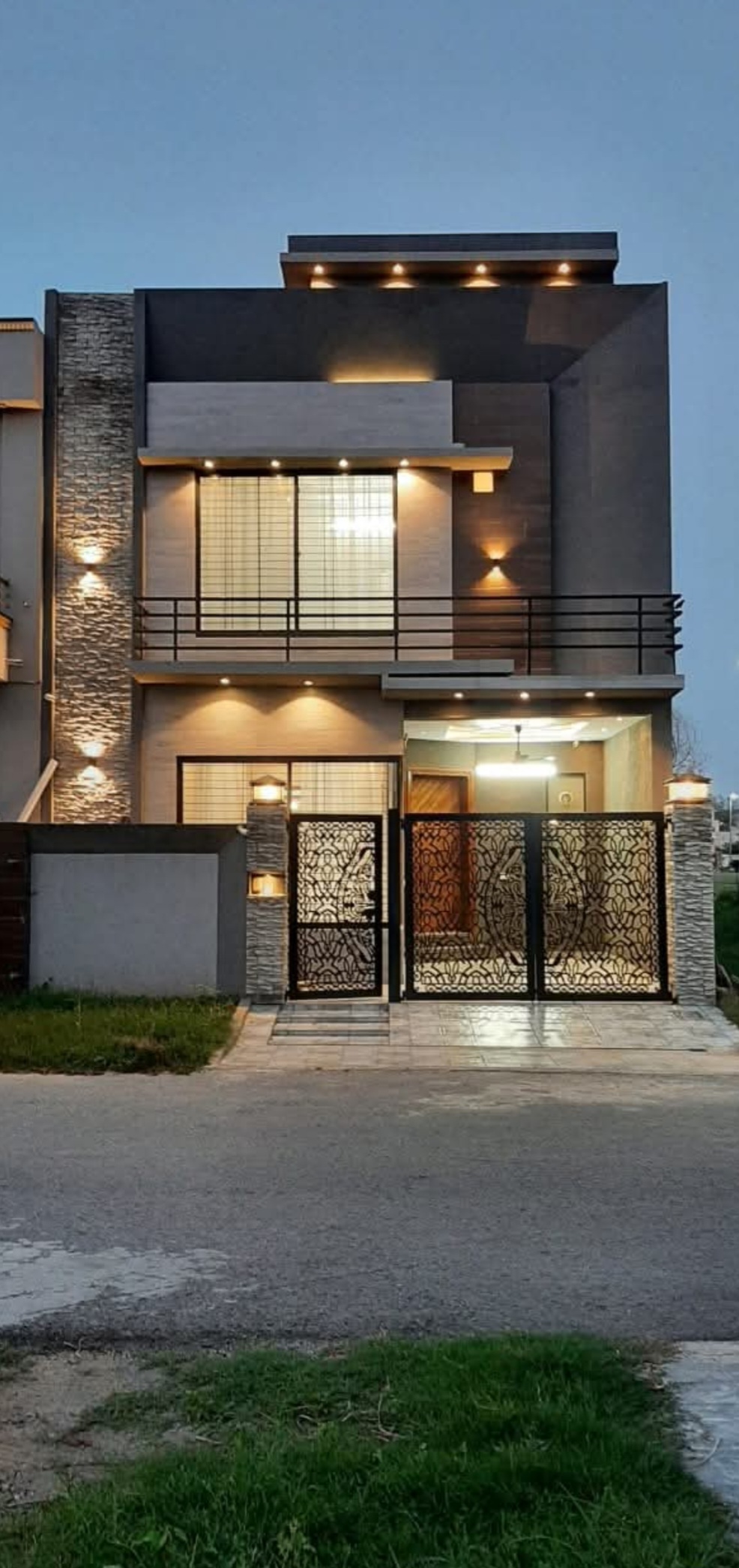 Screenshot_20250513_100508_Facebook