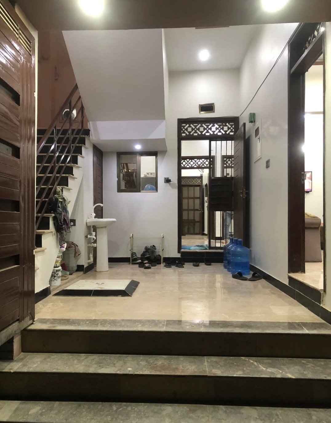 Screenshot_20250516_091624_Facebook