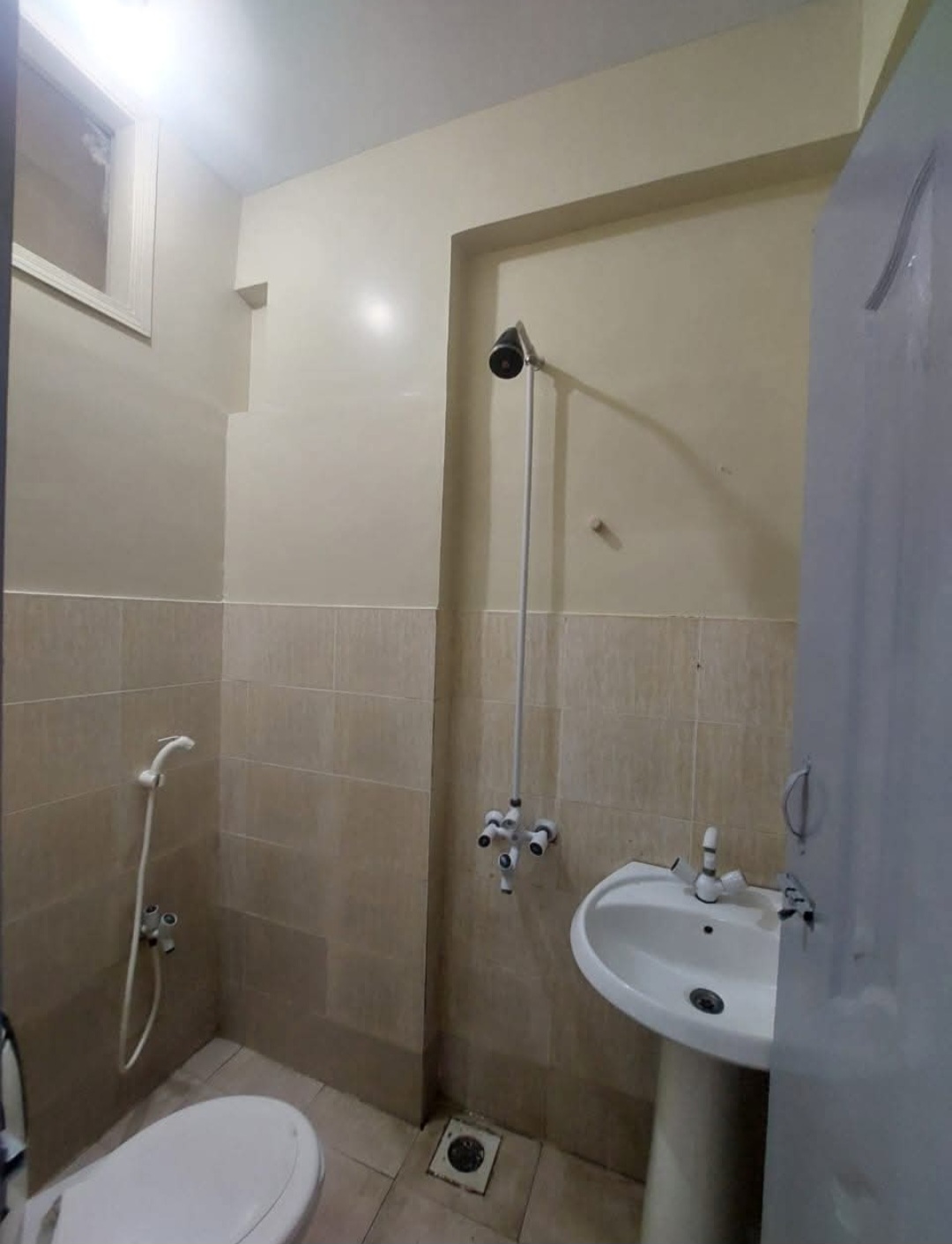 Screenshot_20250516_092938_Facebook