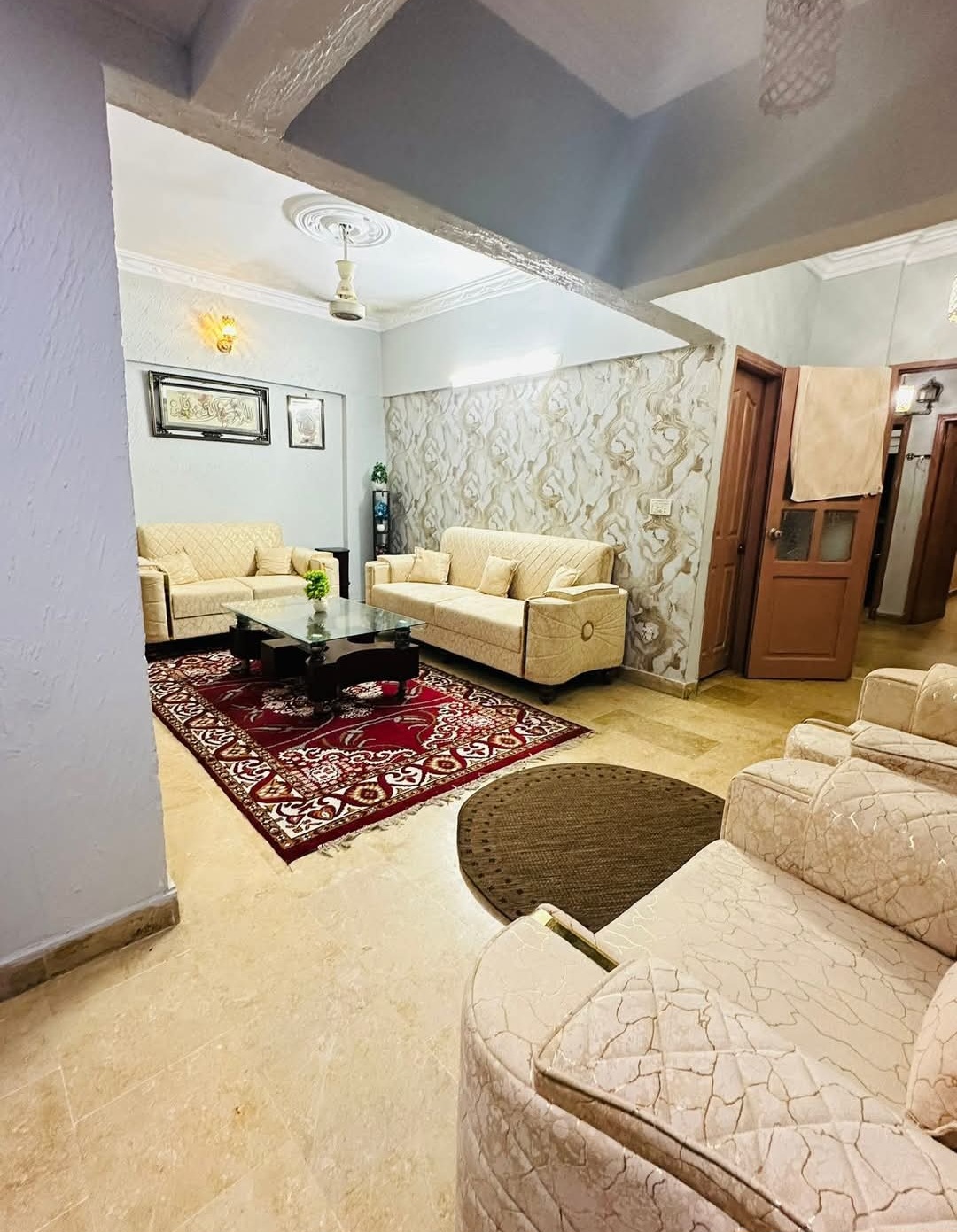 Screenshot_20250516_100613_Facebook