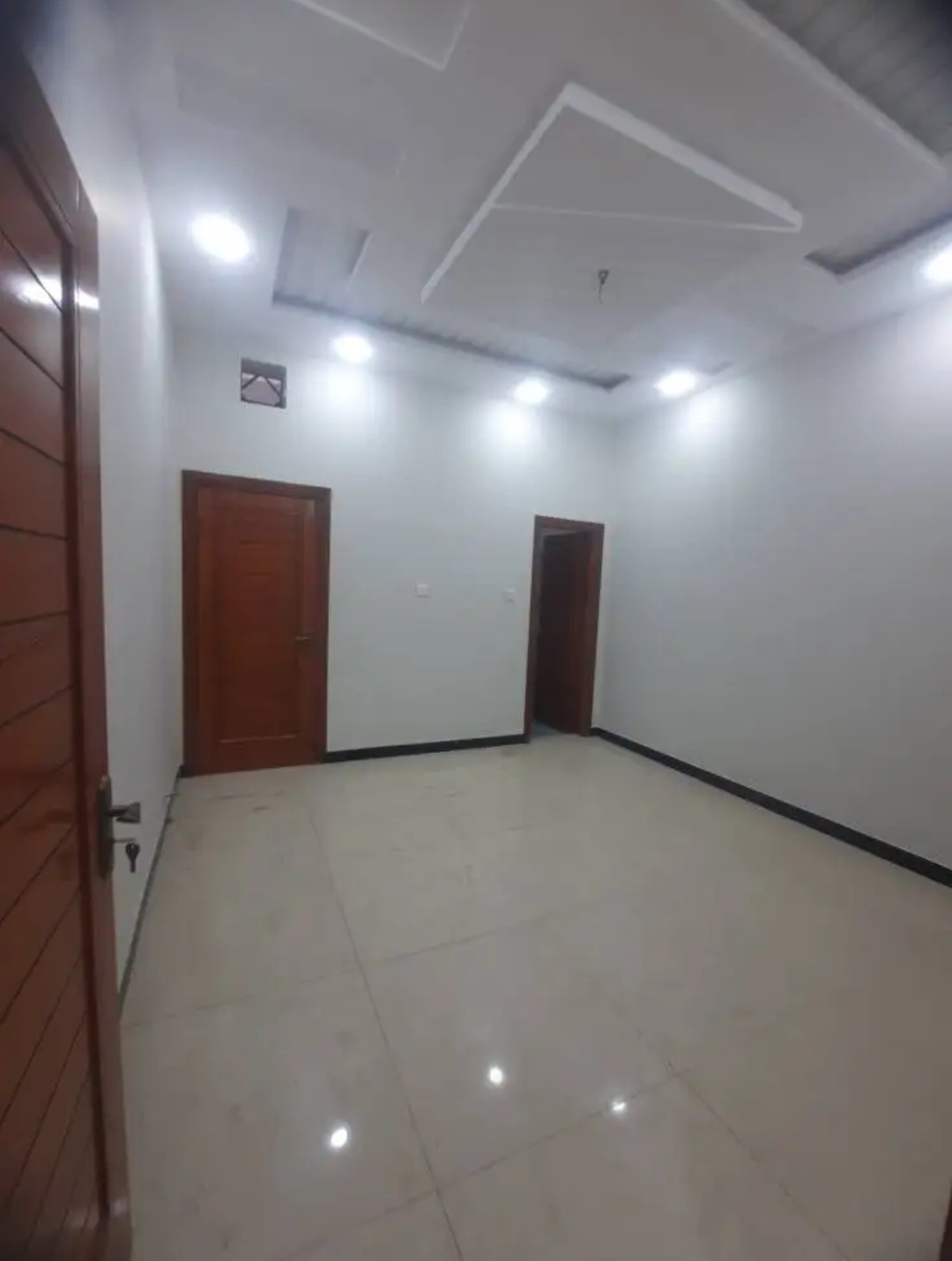 Screenshot_20250518_220611_Facebook