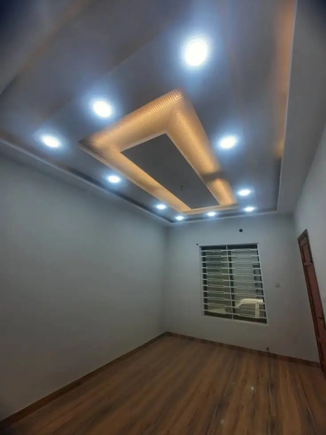 Screenshot_20250518_220641_Facebook