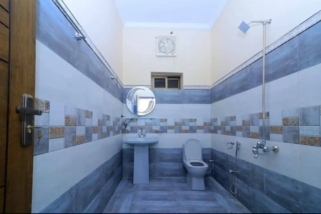 Screenshot_20250518_221726_Facebook