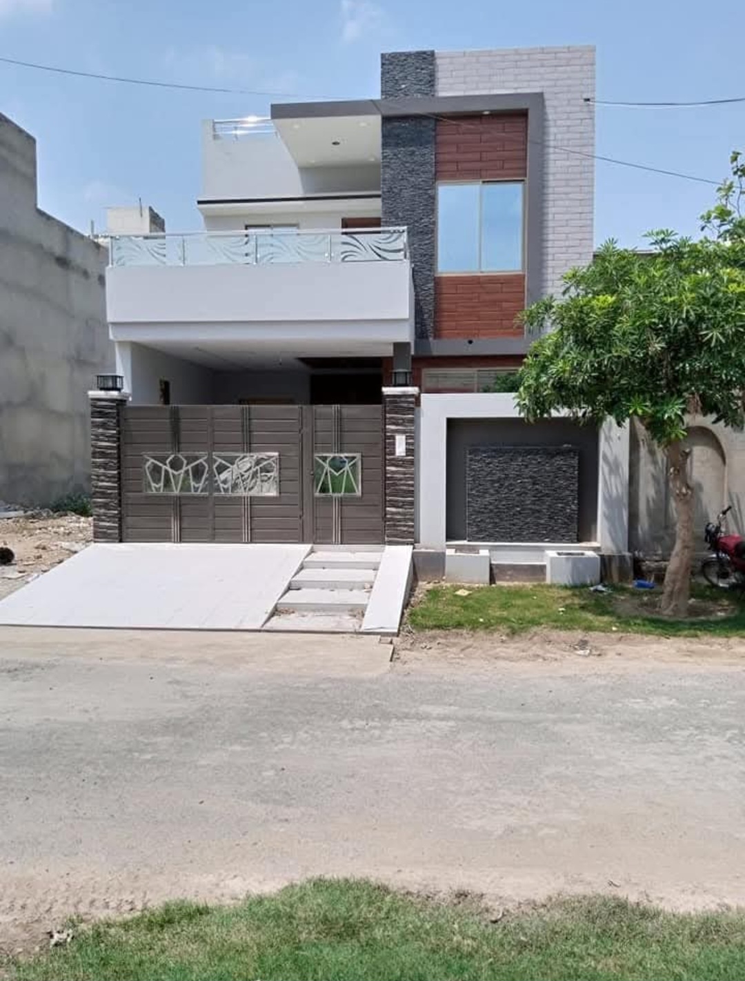 Screenshot_20250523_173108_Facebook