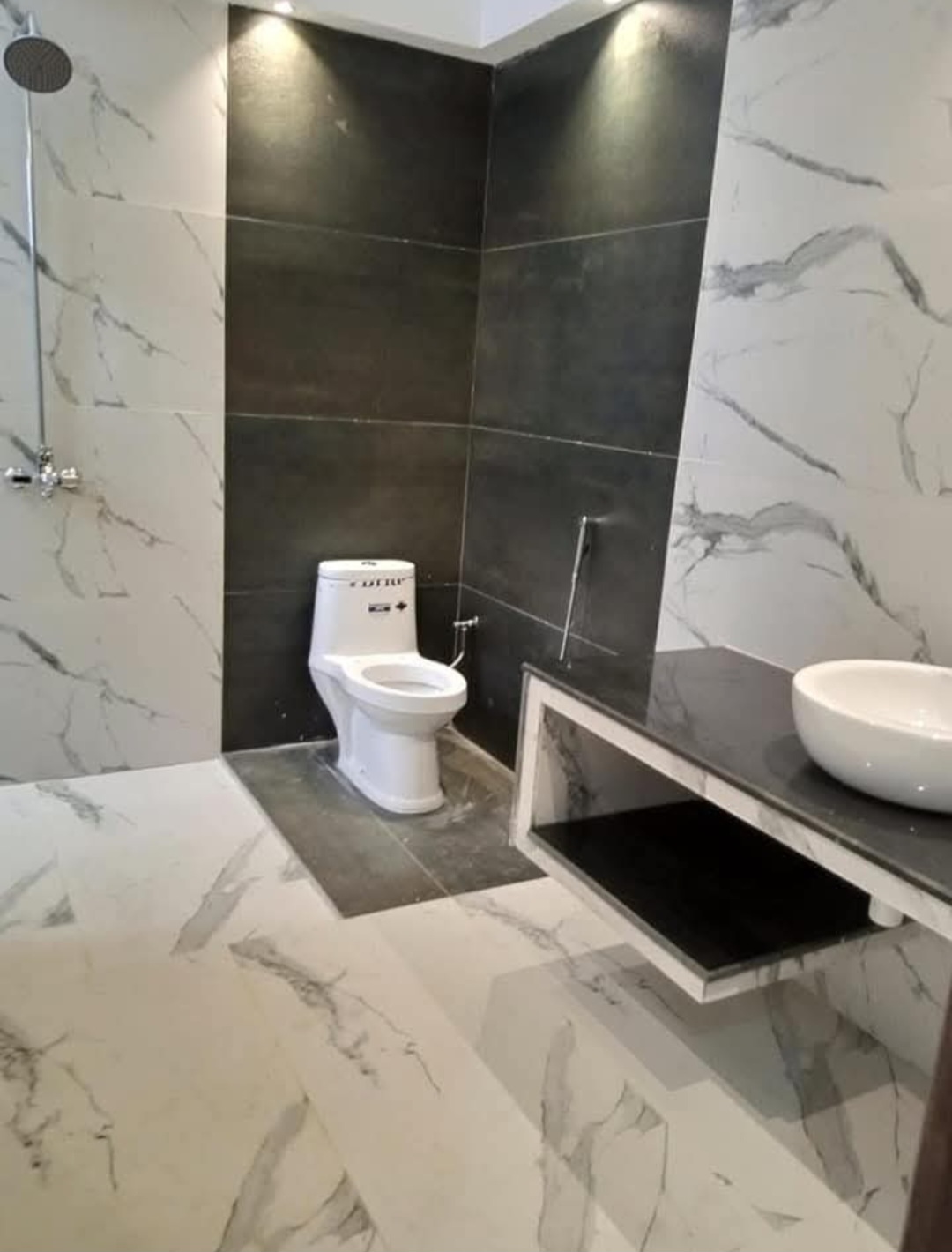 Screenshot_20250523_173240_Facebook