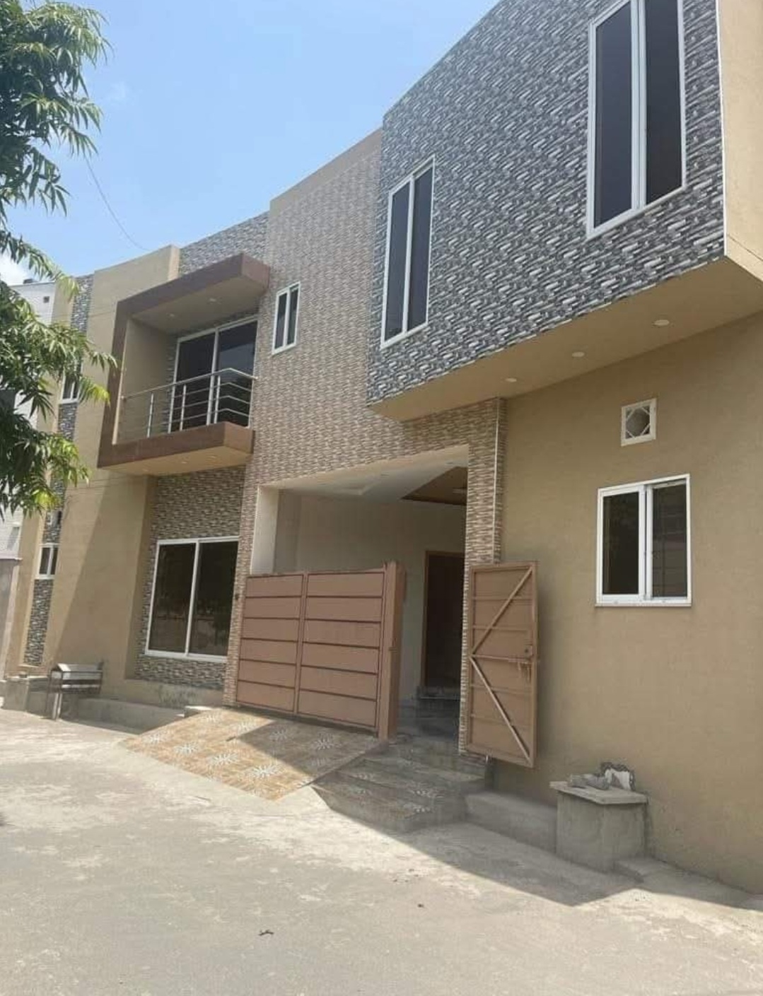 Screenshot_20250526_215838_Facebook