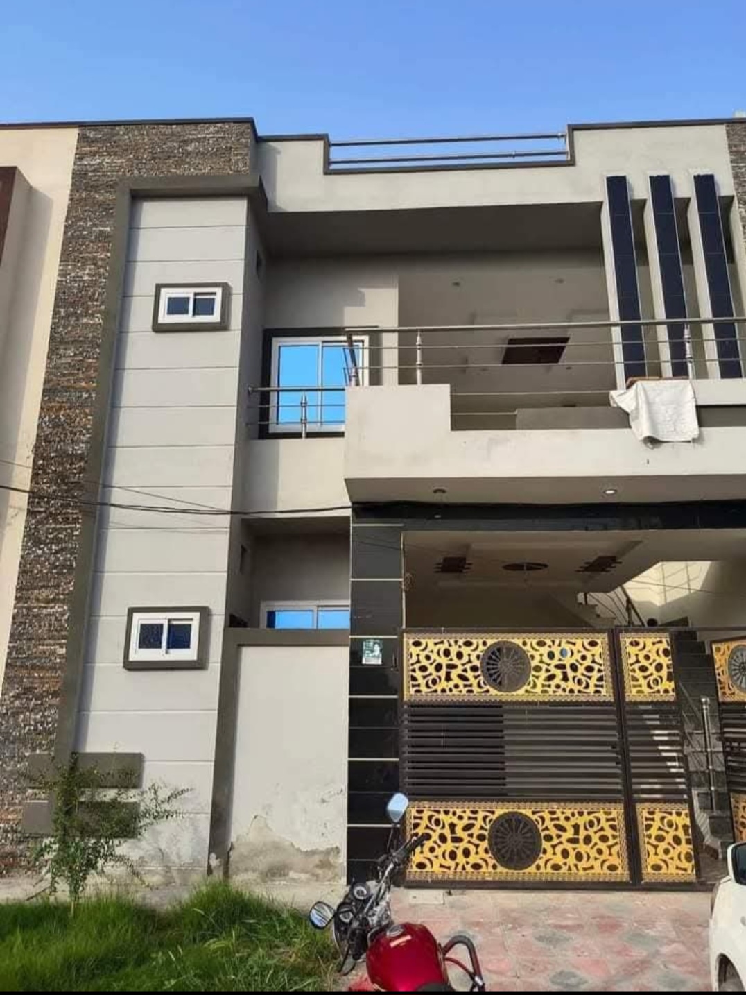 Screenshot_20250527_234143_Facebook