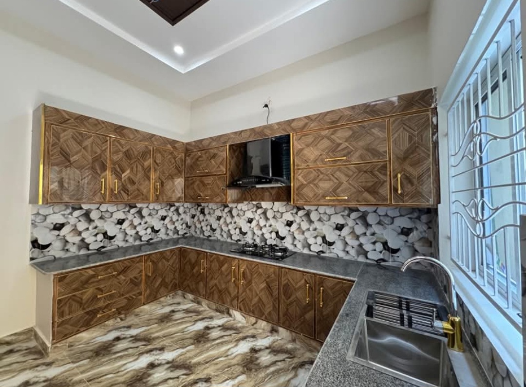 Screenshot_20250527_234353_Facebook