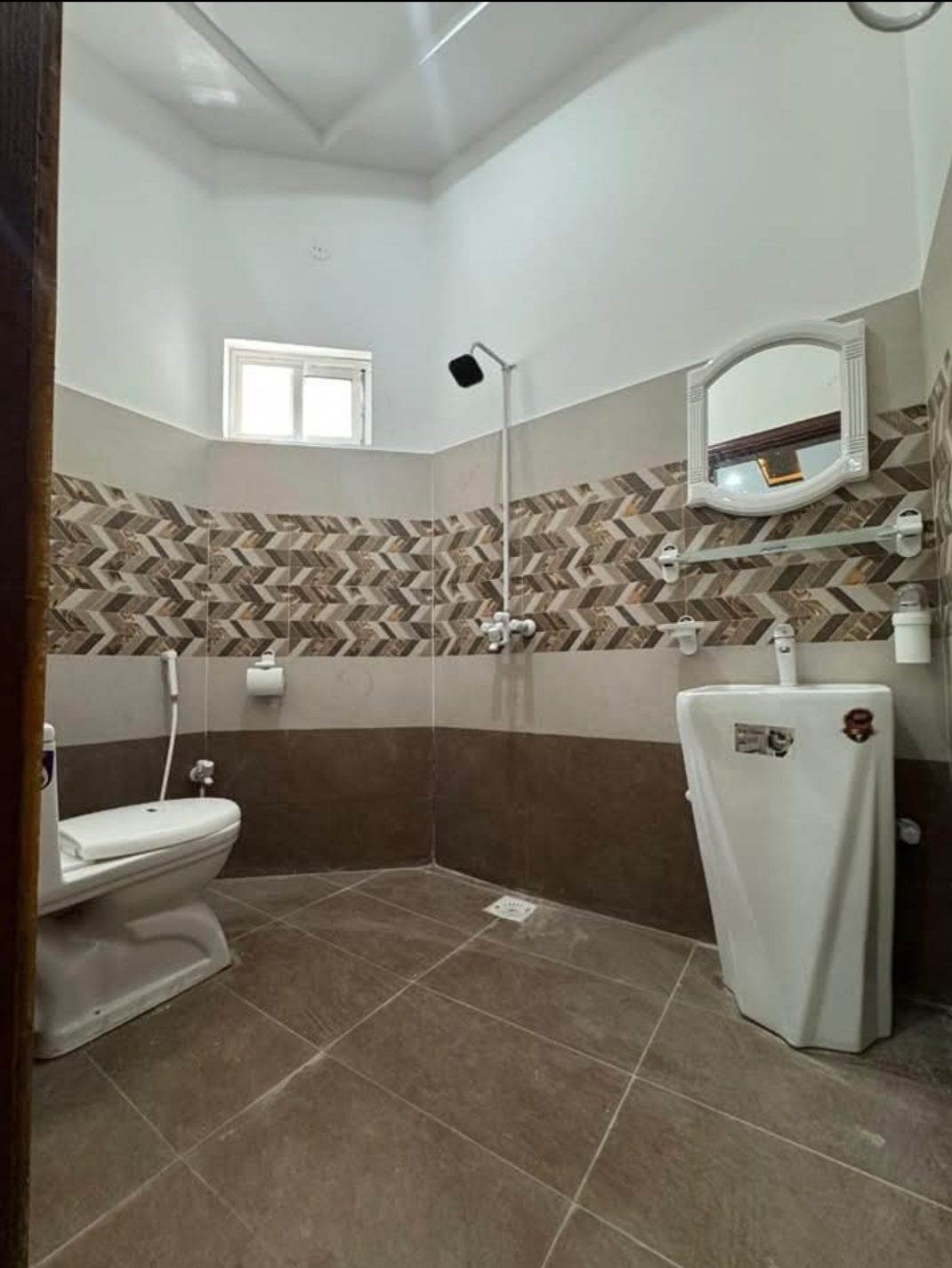 Screenshot_20250527_234426_Facebook