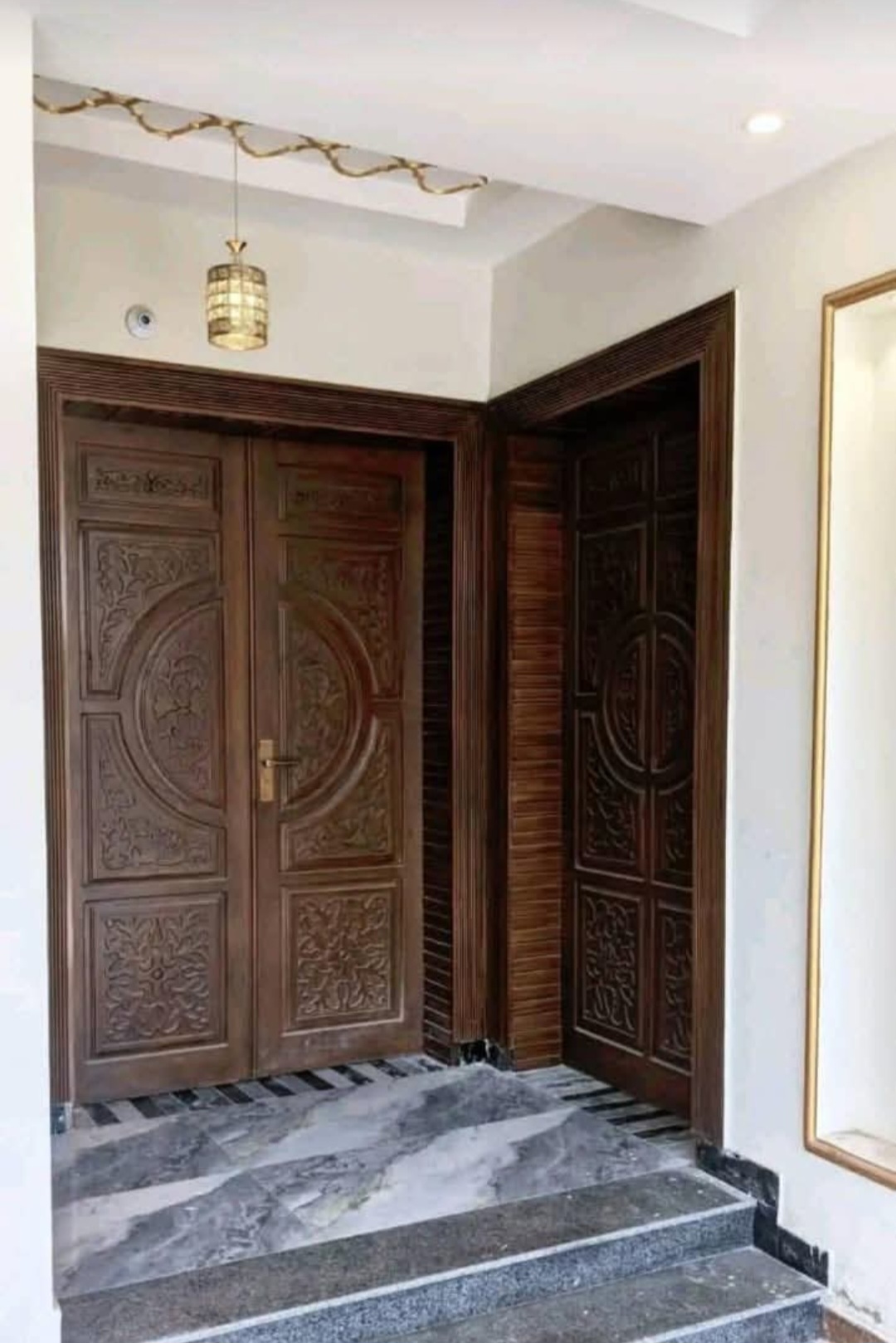 Screenshot_20250527_234538_Facebook