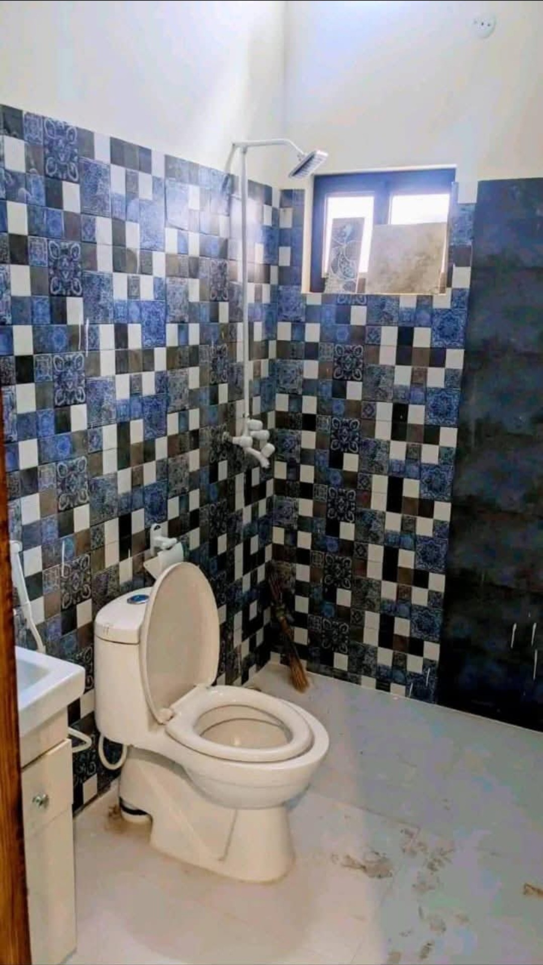 Screenshot_20250527_234627_Facebook