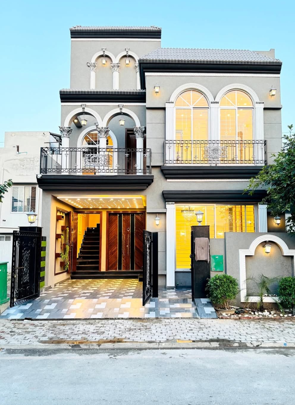 Screenshot_20250528_220826_Facebook