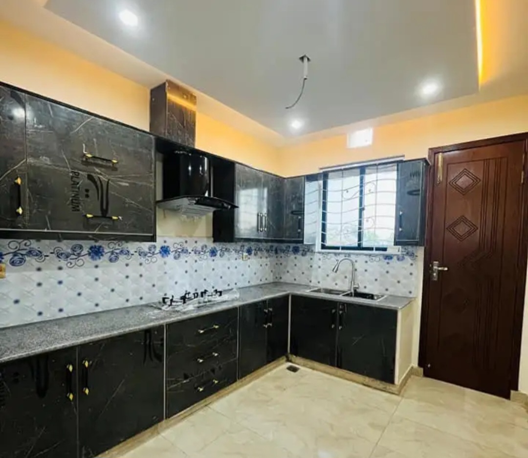 Screenshot_20250528_222153_Facebook