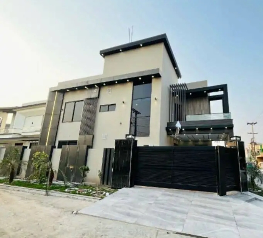 Screenshot_20250528_222219_Facebook