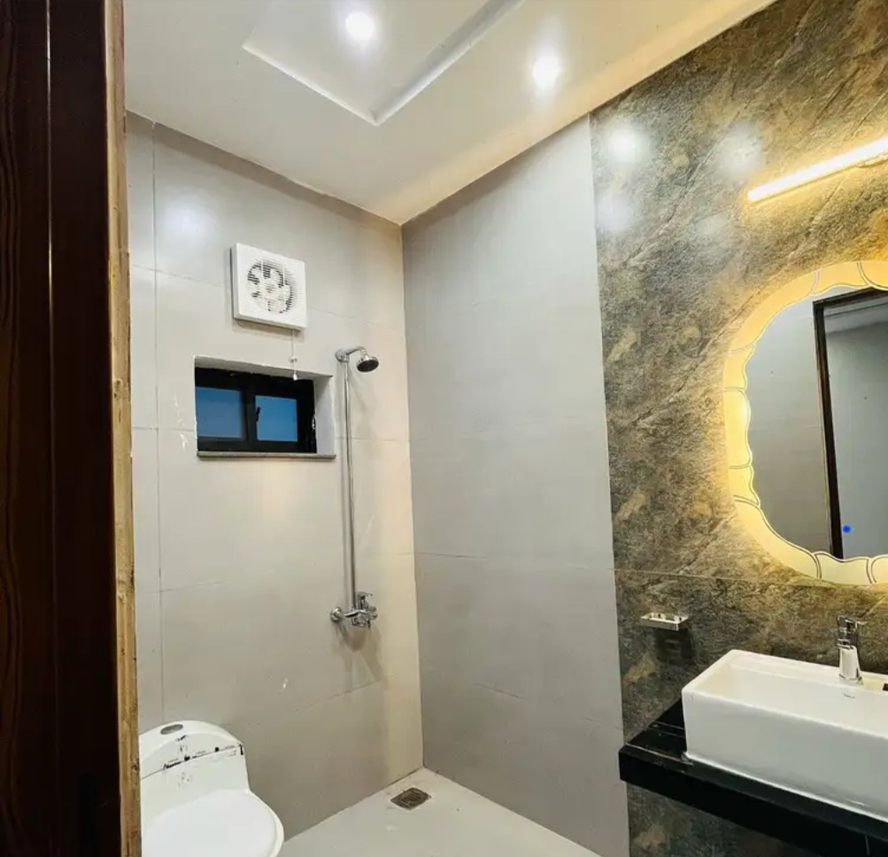 Screenshot_20250528_222227_Facebook