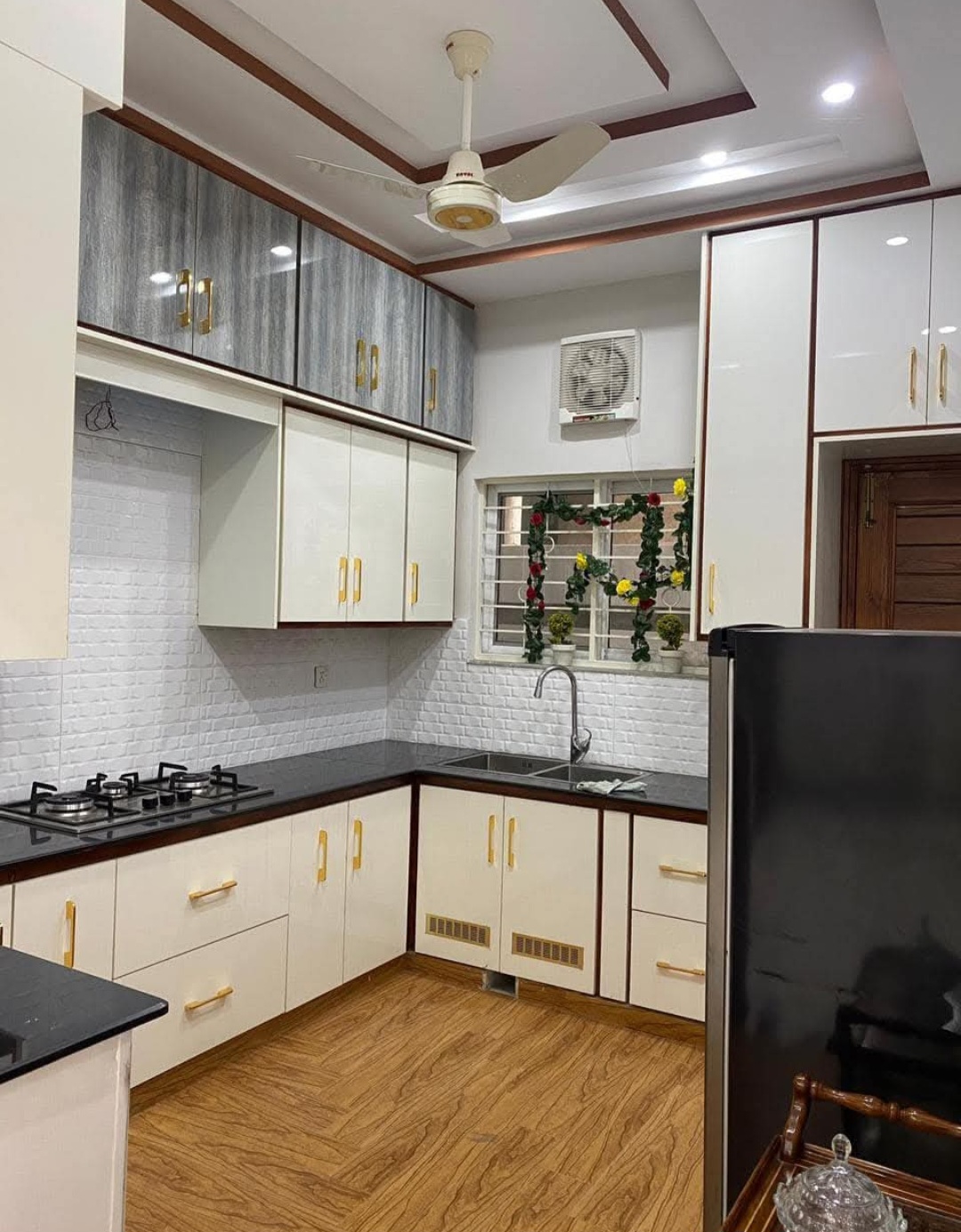 Screenshot_20250528_222414_Facebook