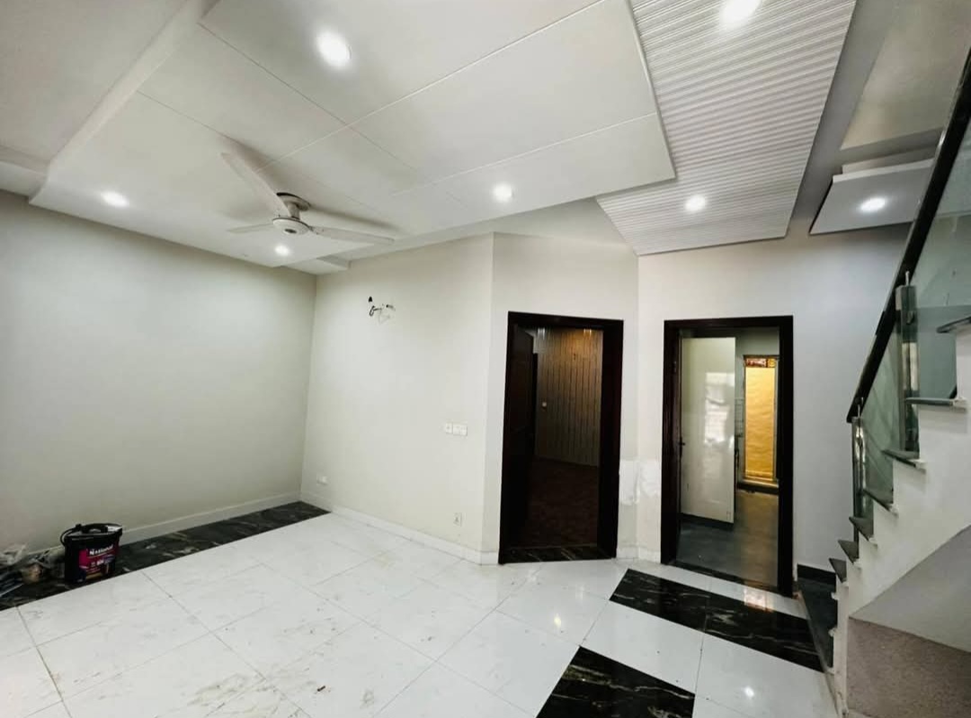 Screenshot_20250528_223928_Facebook