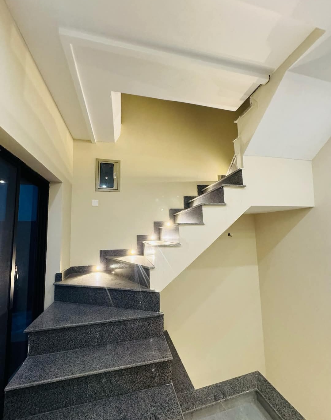 Screenshot_20250528_224048_Facebook