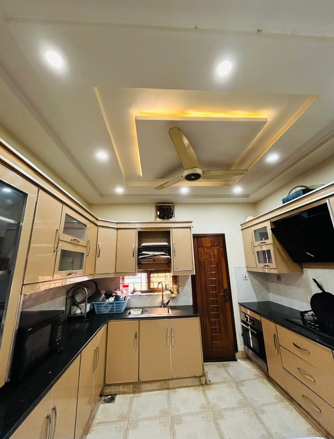 Screenshot_20250528_224208_Facebook