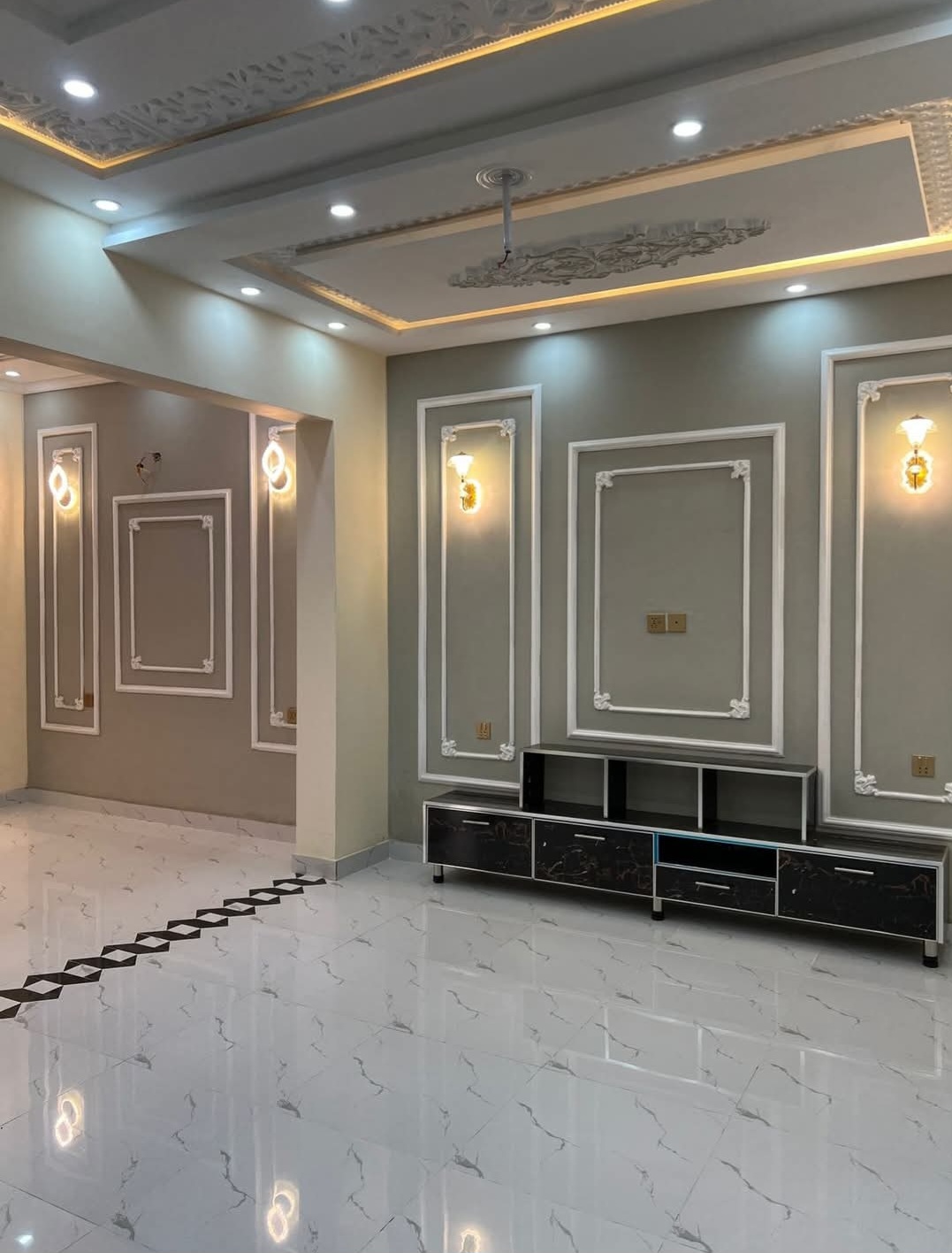 Screenshot_20250528_224411_Facebook