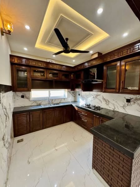 480734832_586840620841189_8711889185255396035_n