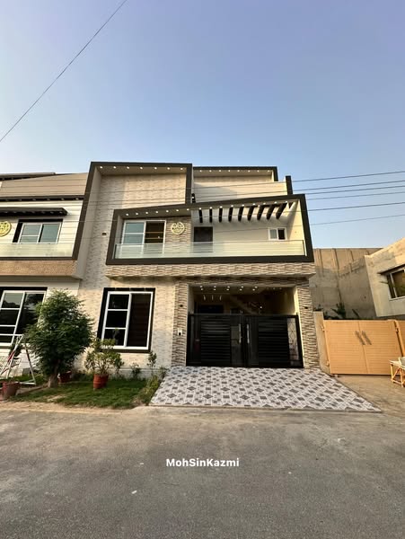 499531539_699216766045205_5737350875666642815_n