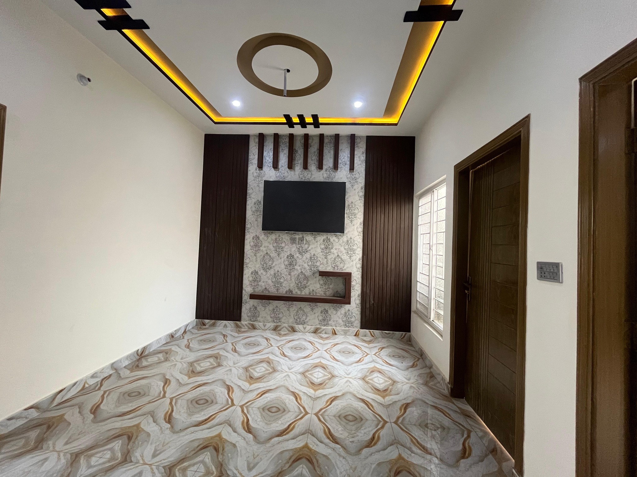 499572961_1021945213427492_4951902813252906815_n