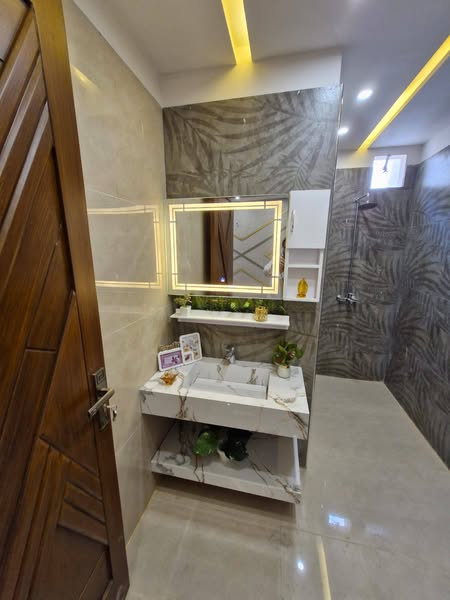 504383937_122215772030059477_2563741362054774610_n