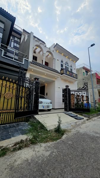 515852278_1056359996619425_4631671663945378599_n