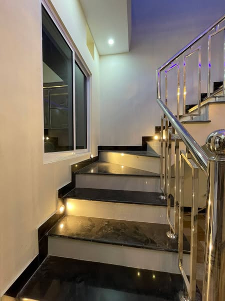 517702802_1218267036978877_1055260725185838638_n