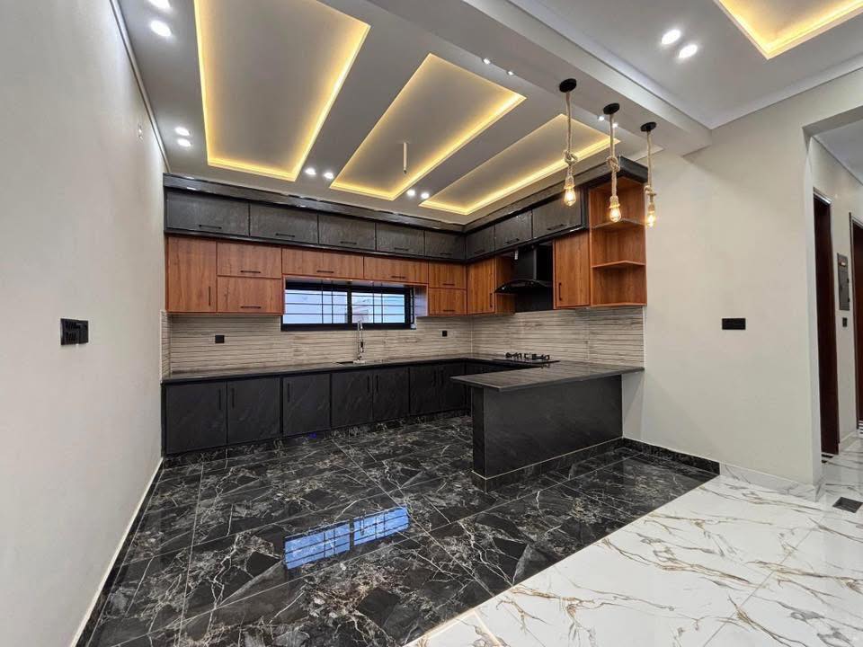 518187597_2200447757049355_4987936836473756105_n