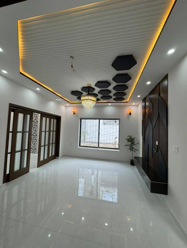 518326391_734199636135356_3799728841297000374_n