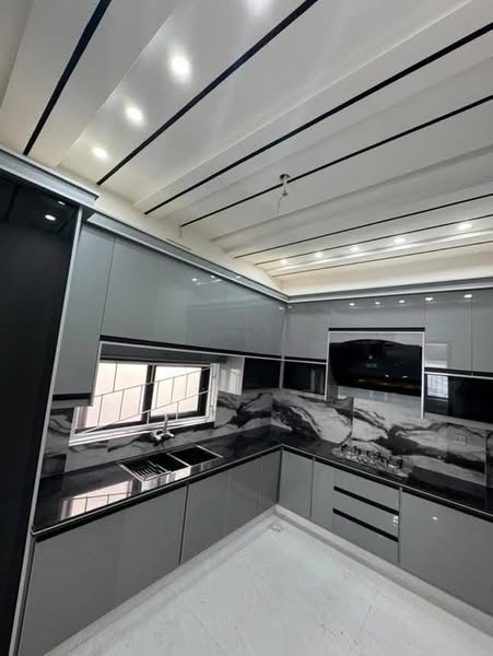 518337187_734199526135367_7549436600375506109_n