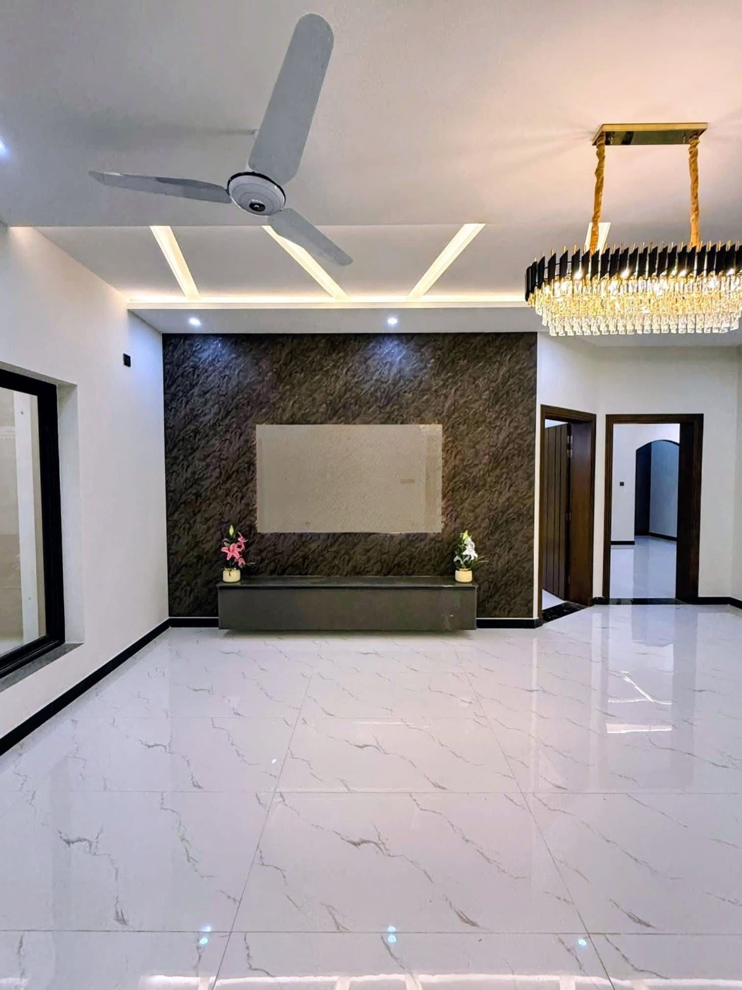 524612986_1247387737401565_7578697334950406355_n