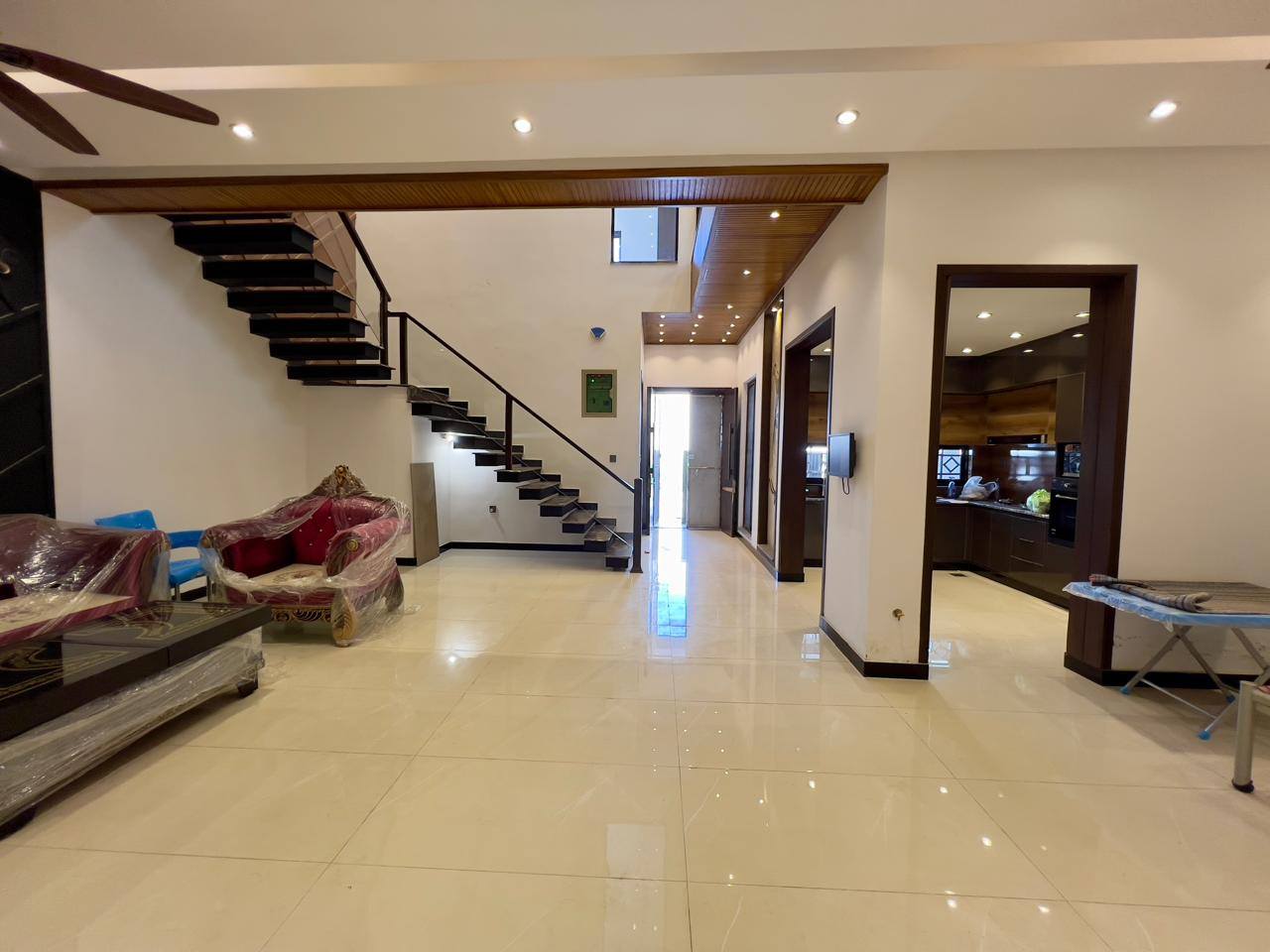 486121923_638778382191350_435458786414176554_n