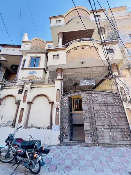 501077354_122199722738100227_4025078273739336423_n