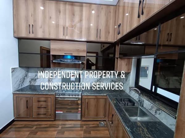 505584385_704559372504073_4424006846213842599_n