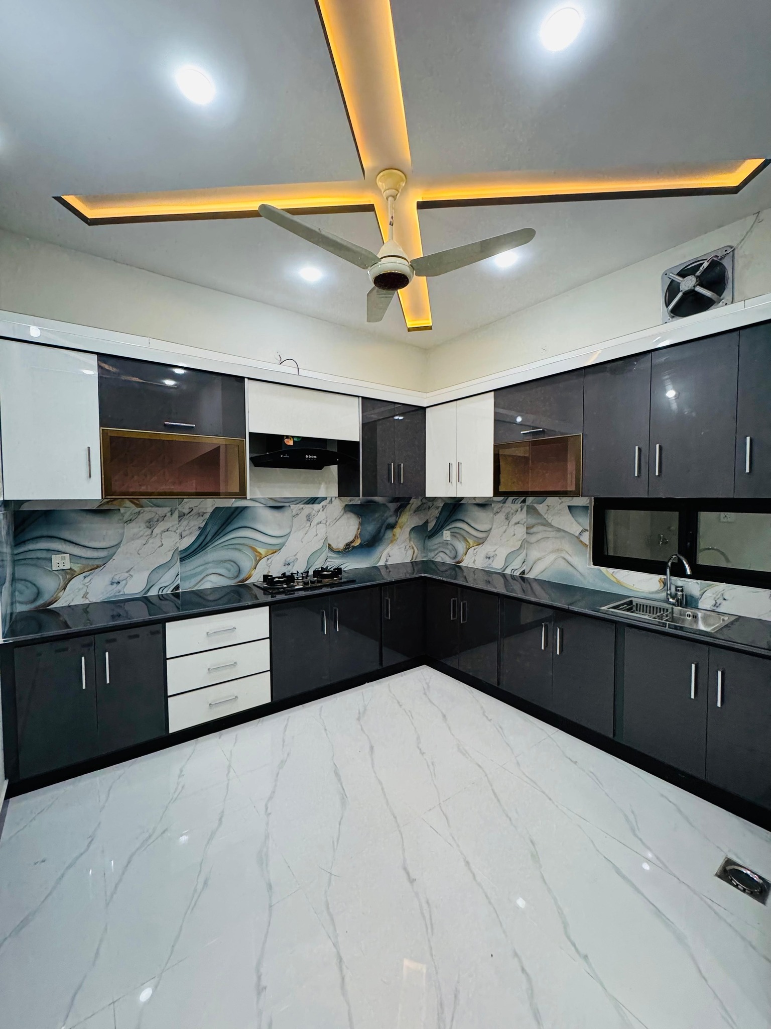 509438040_122202344708100227_7997835821532340298_n